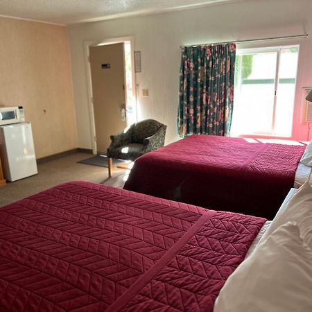 Paonia Redwood Arms Motel מראה חיצוני תמונה