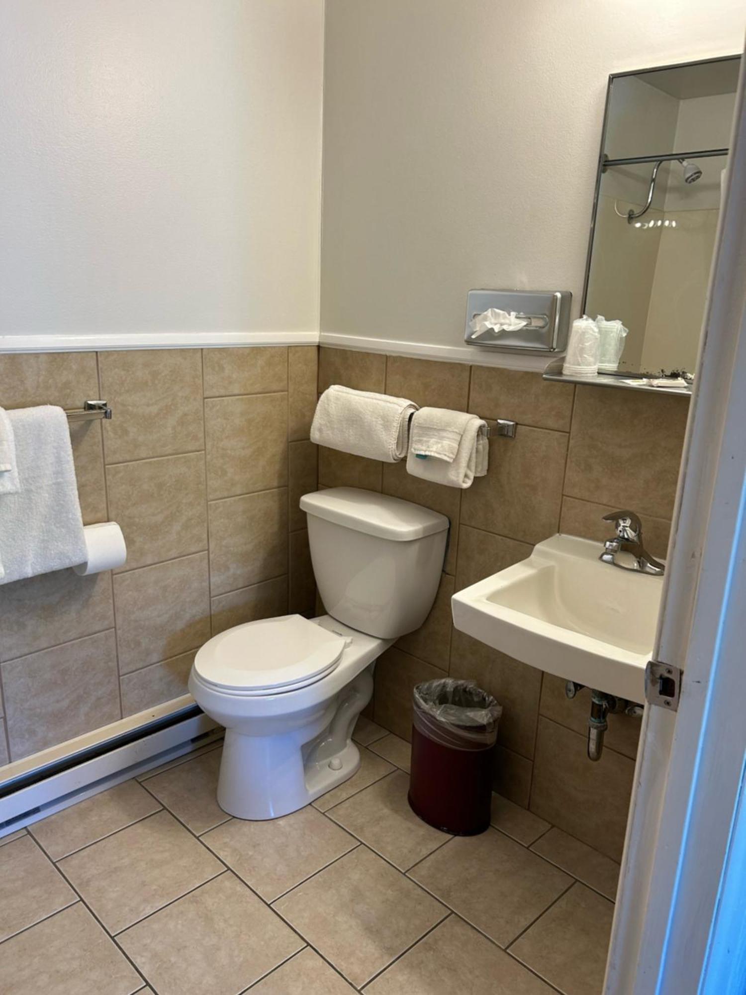 Paonia Redwood Arms Motel מראה חיצוני תמונה