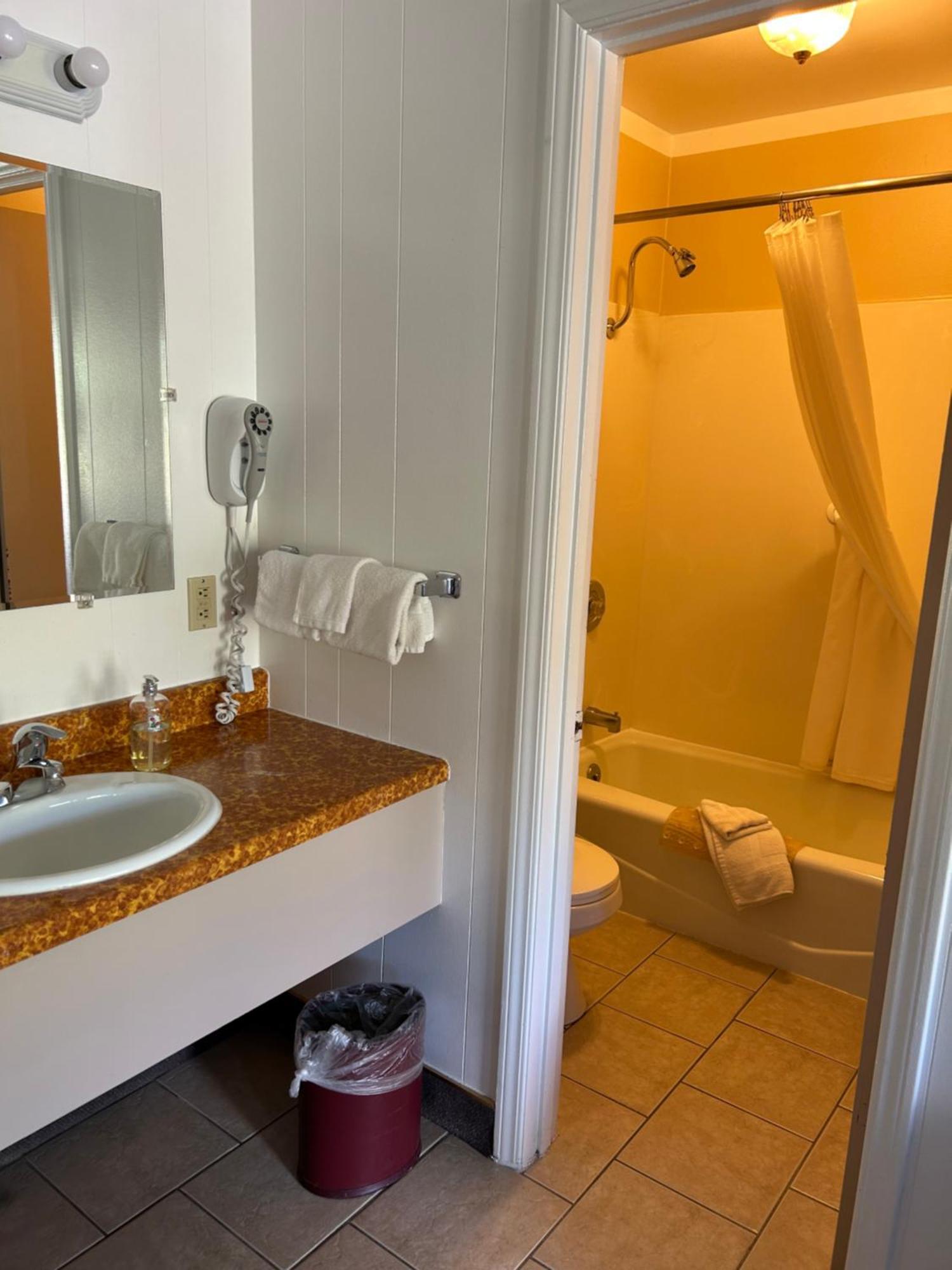Paonia Redwood Arms Motel מראה חיצוני תמונה