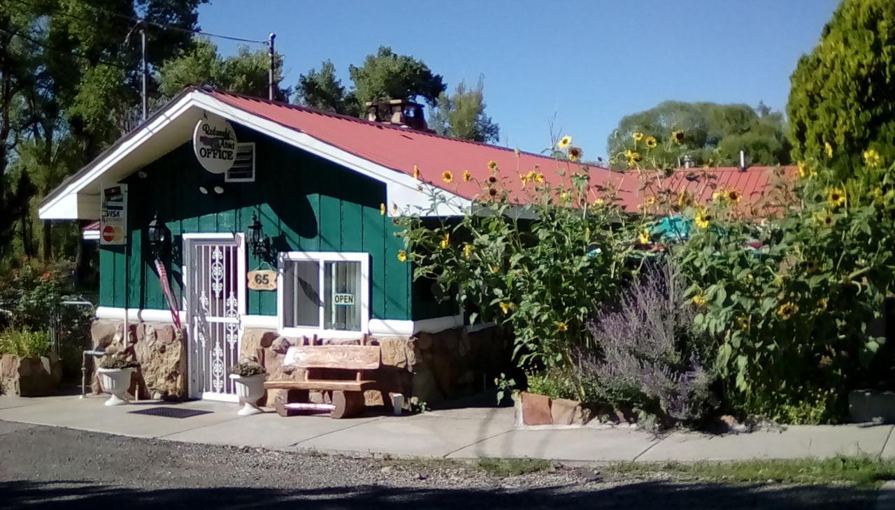 Paonia Redwood Arms Motel מראה חיצוני תמונה