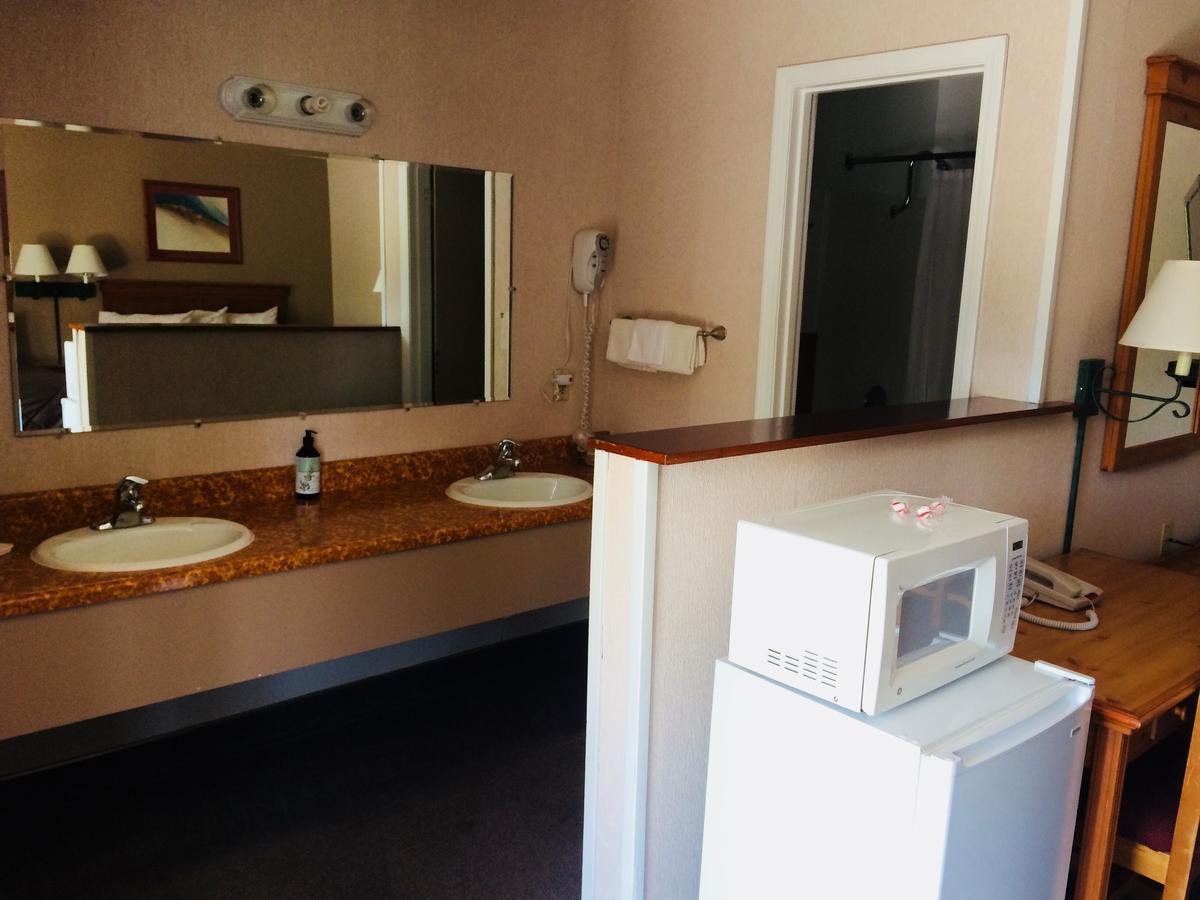 Paonia Redwood Arms Motel מראה חיצוני תמונה